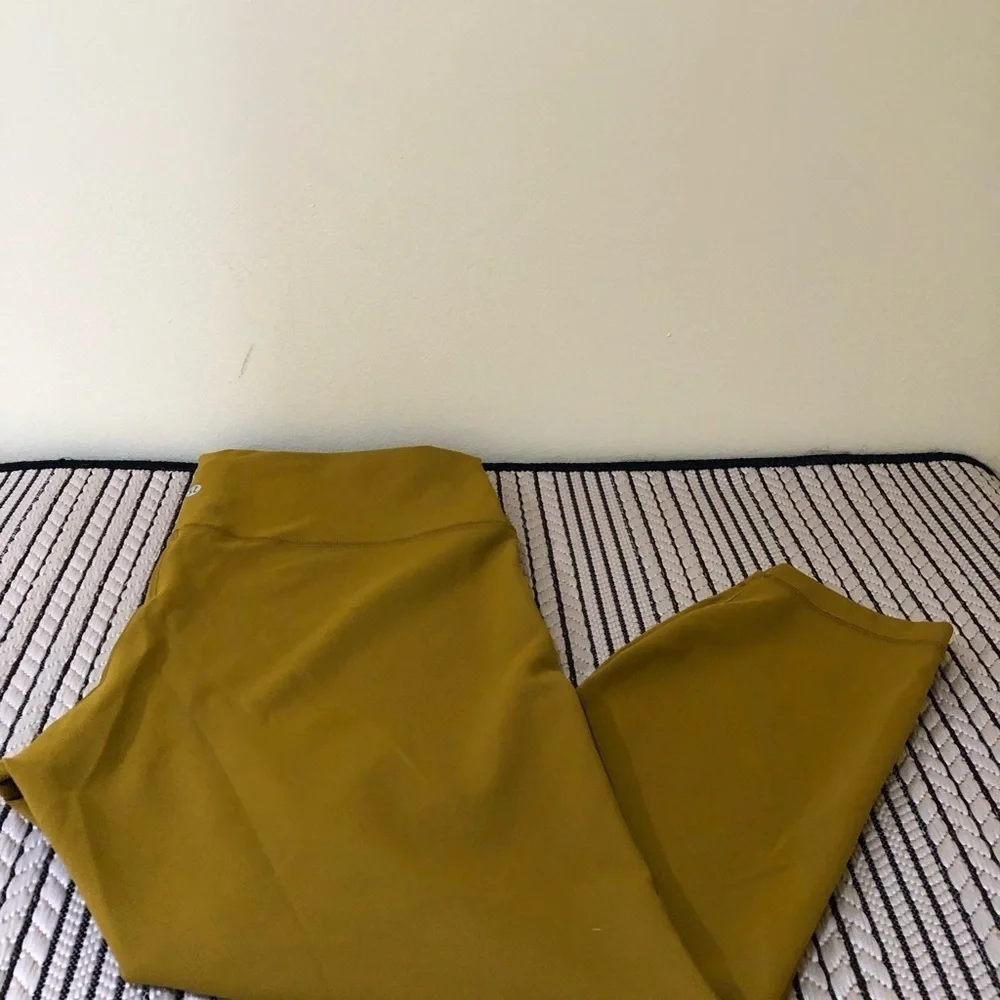 Lululemon Workout pants High-Rise yoga pants Gym pants casual pants Size 18-XXL